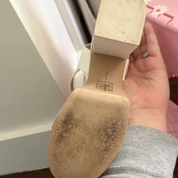 dolce vita bridal shoes Women's Ivory Pearl-Accent Platform Sandals - Picture 5 of 5